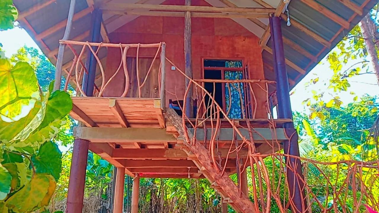 Sigiri Aliya Tree House Hotel Сигирия Екстериор снимка